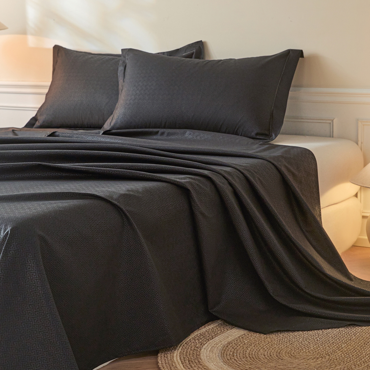 91家纺网 家纺一手货源 找家纺 露梦家纺 2026外贸内销跨境电商亚马逊速卖通磨毛单床单三件套欧美尺寸多多跨境平台TEMU 方格-黑色