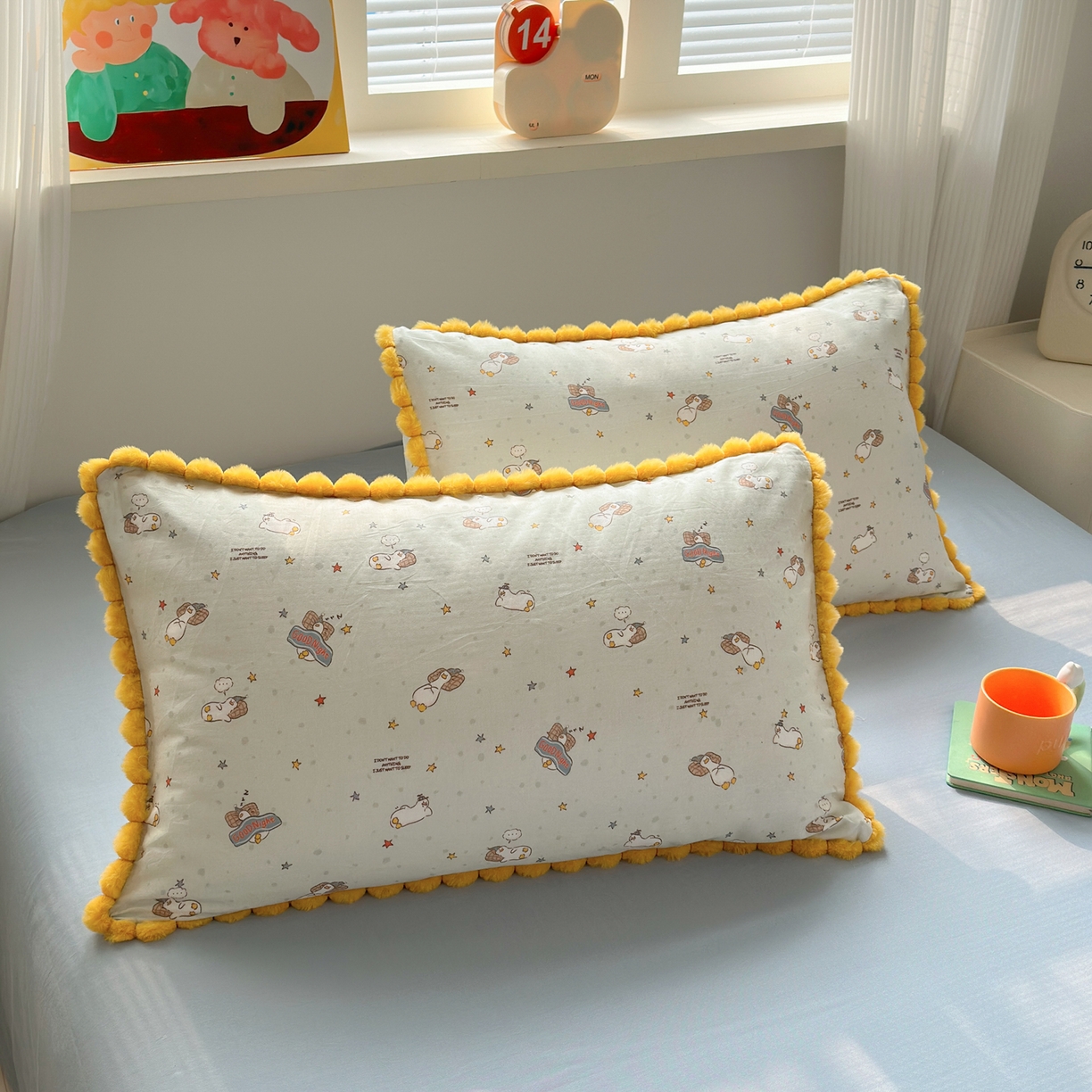 91家纺网 家纺一手货源 找家纺 丽涵家纺 2026新款全棉纯棉双层纱毛球花边单品枕套枕套单件 晚安鸭-绿