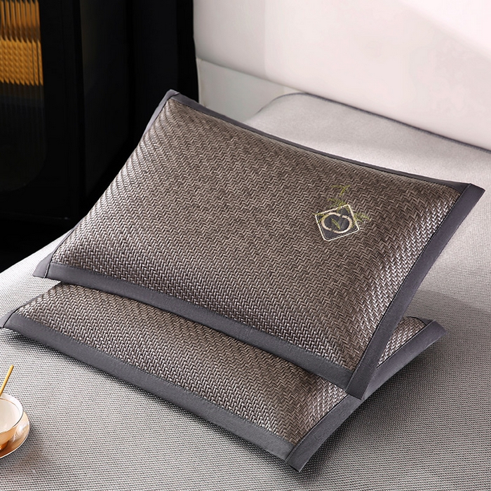 91家纺网 家纺一手货源 找家纺 小牛席业 2026新款霸王藤夏凉枕【轻奢竹韵】枕套+枕芯 轻奢竹韵灰色