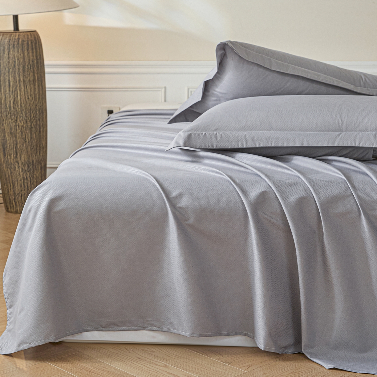 91家纺网 家纺一手货源 找家纺 露梦家纺 2026外贸内销跨境电商亚马逊速卖通磨毛单床单三件套欧美尺寸多多跨境平台TEMU 方格-浅灰