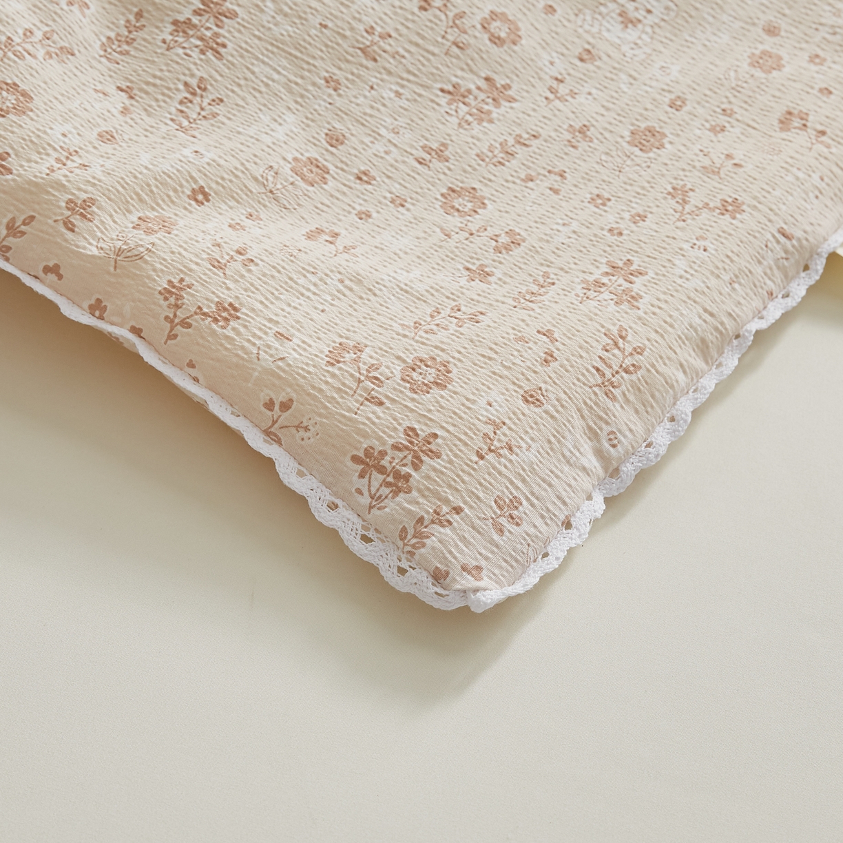 91家纺网 家纺一手货源 找家纺 帕芬鸟家纺 2026春夏新款双层皱皱纱水洗棉大豆夏被夏凉被空调被 花间小熊