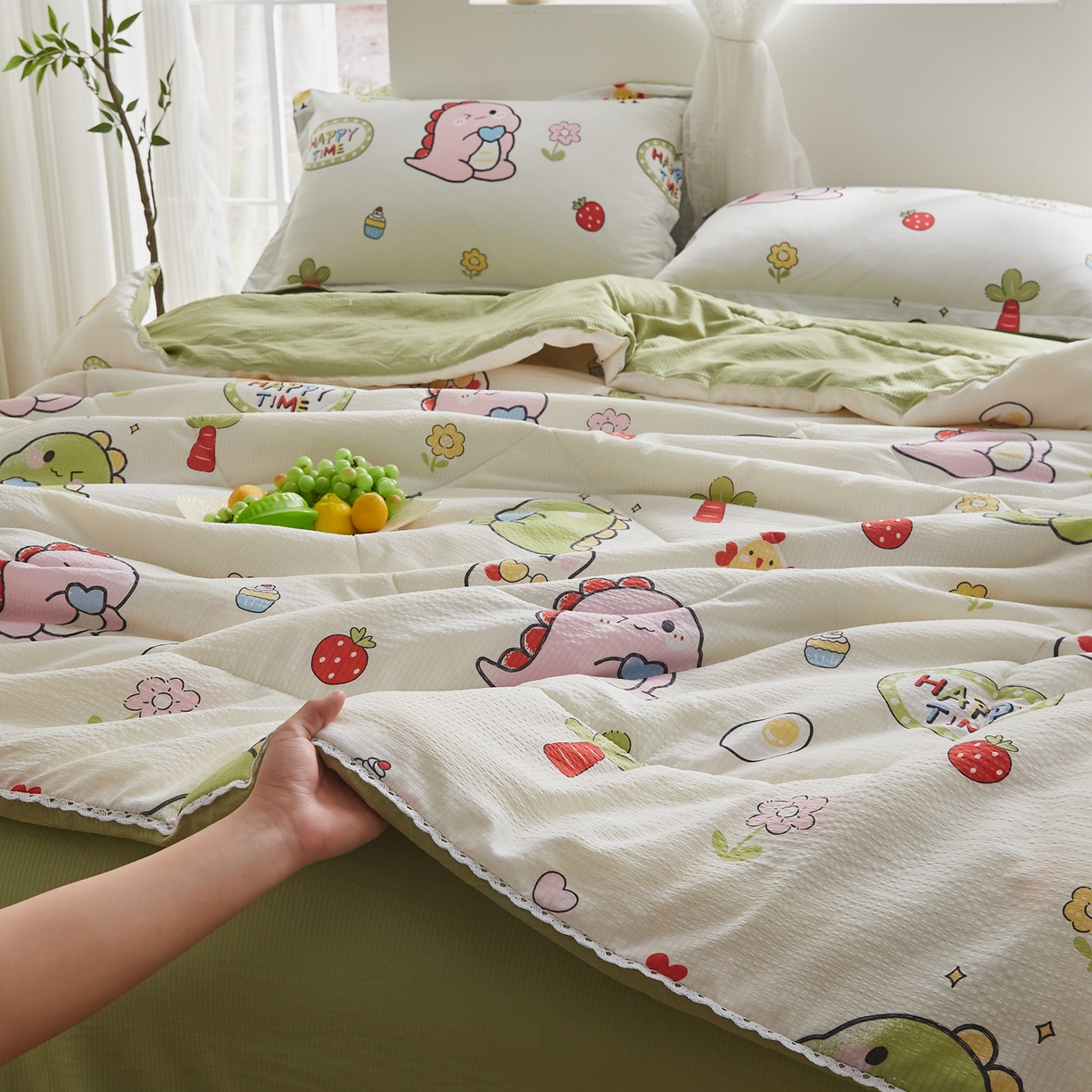 91家纺网 家纺一手货源 找家纺 帕芬鸟家纺 2026春夏新款双层皱皱纱水洗棉大豆夏被夏凉被空调被 恐龙谷