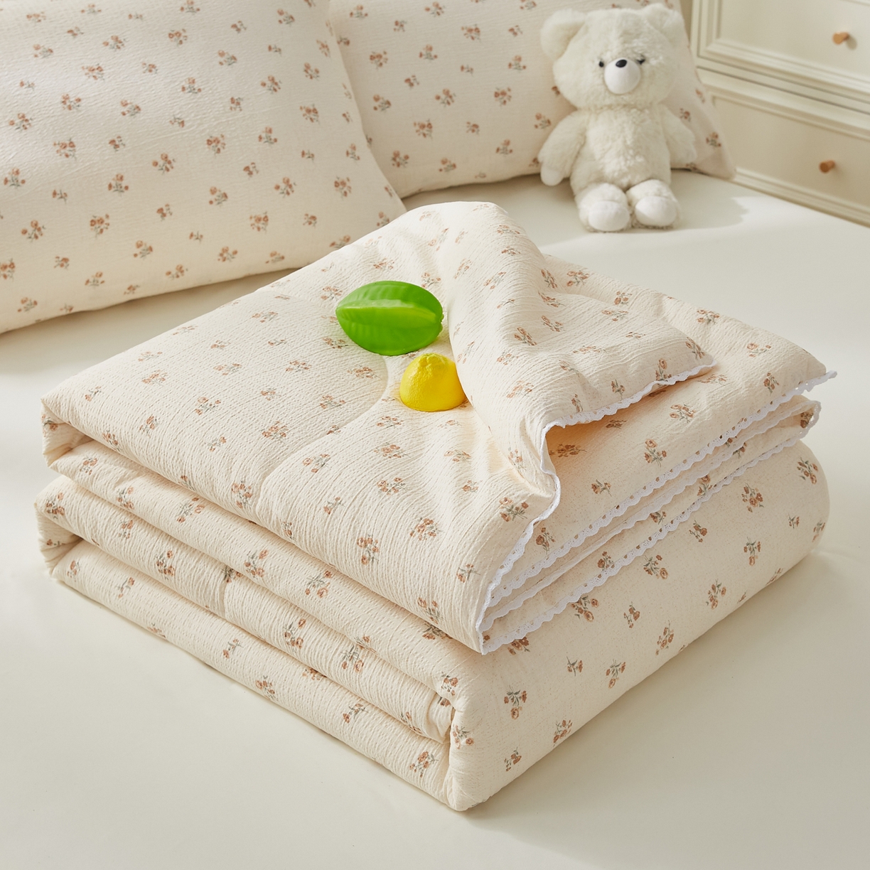 91家纺网 家纺一手货源 找家纺 帕芬鸟家纺 2026春夏新款双层皱皱纱水洗棉大豆夏被夏凉被空调被 花漾