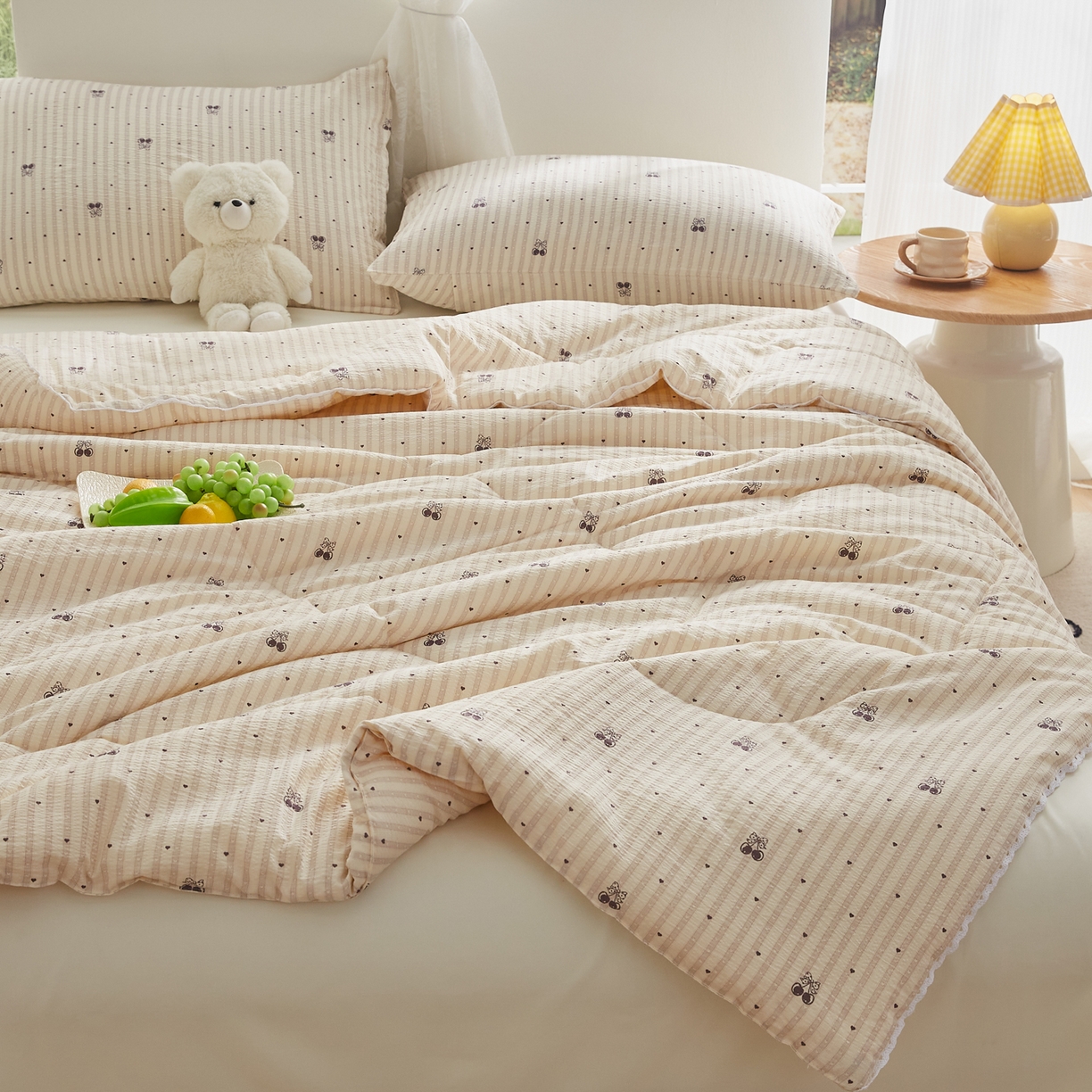 91家纺网 家纺一手货源 找家纺 帕芬鸟家纺 2026春夏新款双层皱皱纱水洗棉大豆夏被夏凉被空调被 爱心樱桃