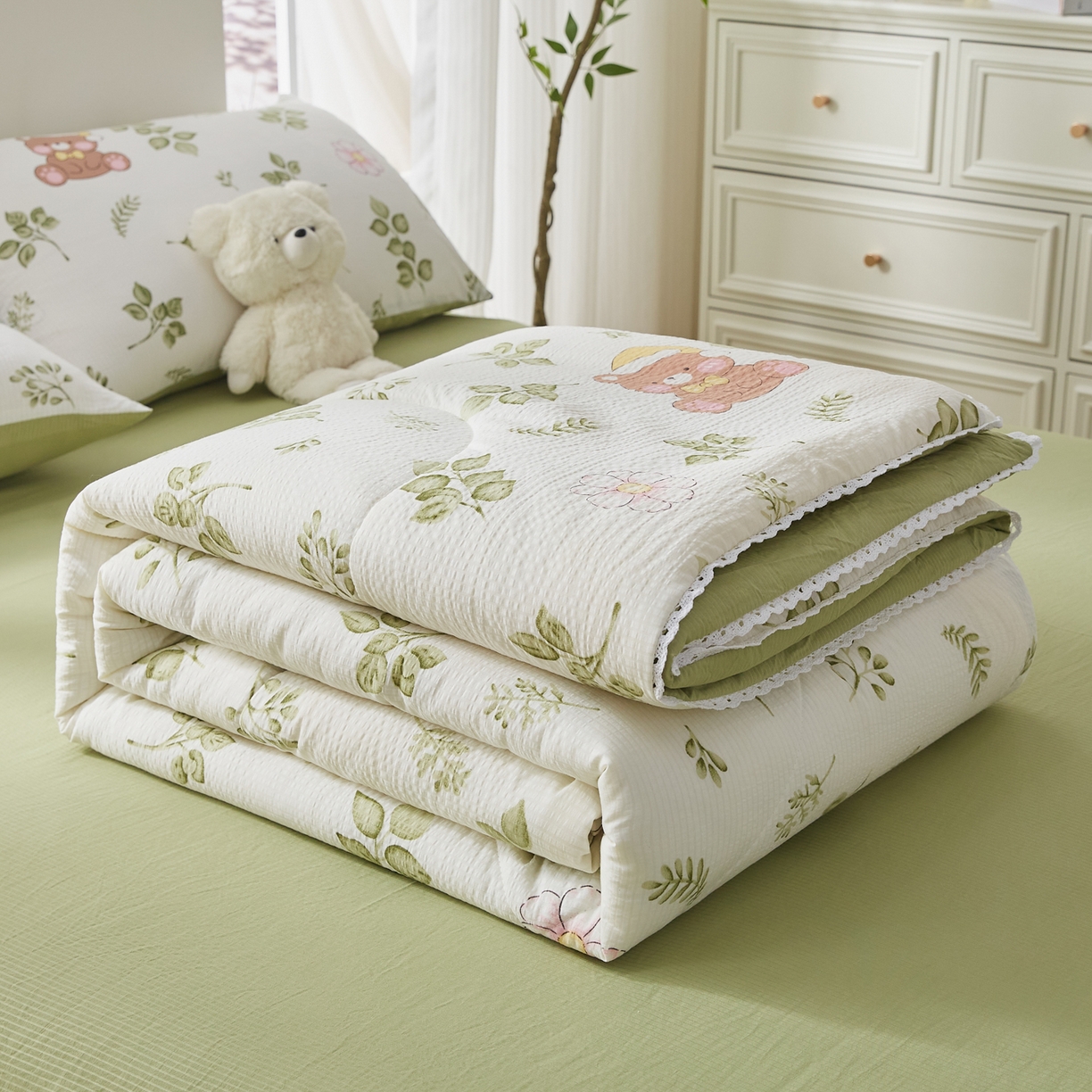 91家纺网 家纺一手货源 找家纺 帕芬鸟家纺 2026春夏新款双层皱皱纱水洗棉大豆夏被夏凉被空调被 晚安熊