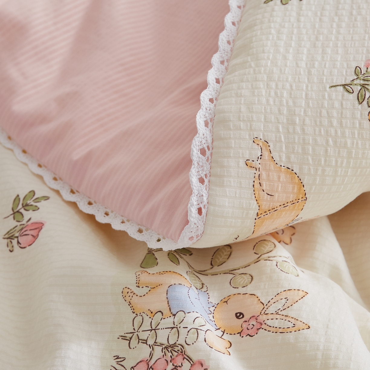 91家纺网 家纺一手货源 找家纺 帕芬鸟家纺 2026春夏新款双层皱皱纱水洗棉大豆夏被夏凉被空调被 森林兔