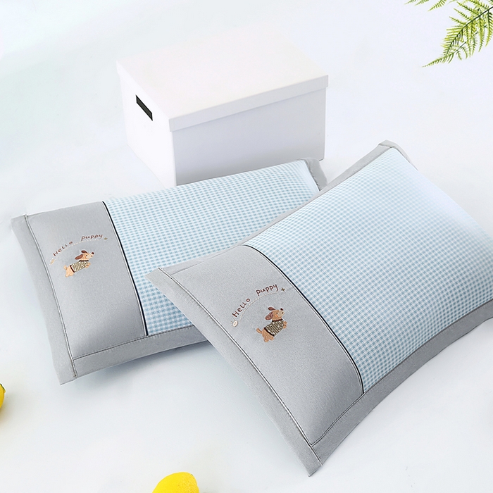 91家纺网 家纺一手货源 找家纺 （总）小牛席业 2026新款双PE高凉感-腊肠狗格纹（荞麦枕）枕头枕芯