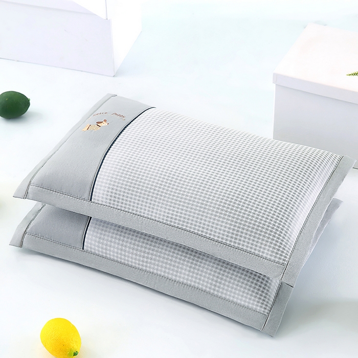 91家纺网 家纺一手货源 找家纺 小牛席业 2026新款双PE高凉感-腊肠狗格纹（荞麦枕）枕头枕芯 灰色