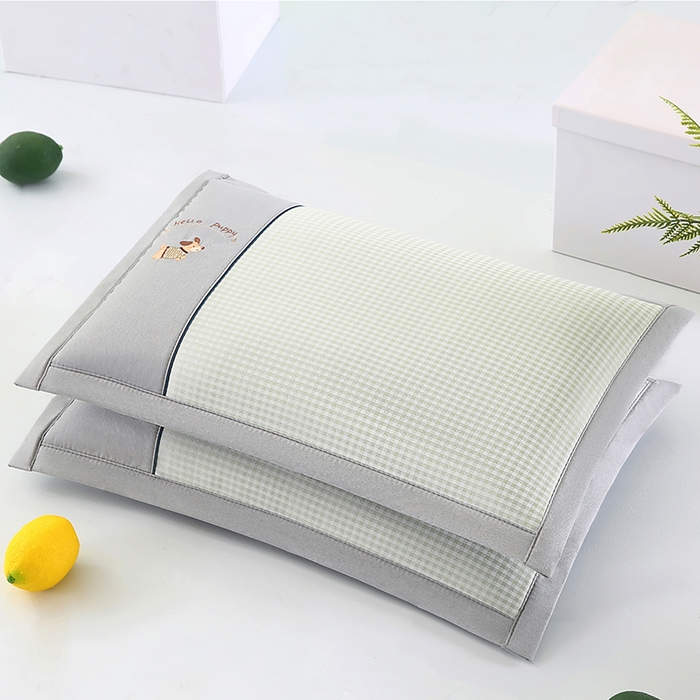 91家纺网 家纺一手货源 找家纺 小牛席业 2026新款双PE高凉感-腊肠狗格纹（荞麦枕）枕头枕芯 绿色