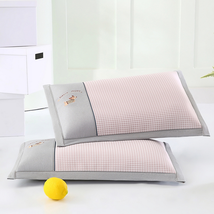 91家纺网 家纺一手货源 找家纺 小牛席业 2026新款双PE高凉感-腊肠狗格纹（夏凉枕）枕头枕芯 粉色