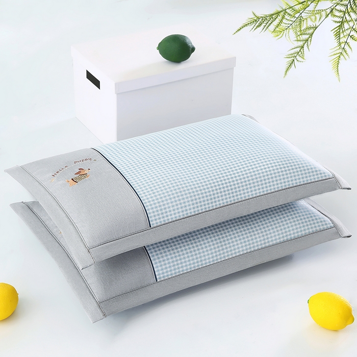 91家纺网 家纺一手货源 找家纺 小牛席业 2026新款双PE高凉感-腊肠狗格纹（夏凉枕）枕头枕芯 蓝色