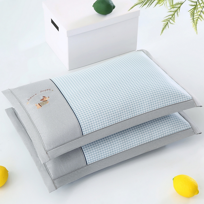 91家纺网 家纺一手货源 找家纺 小牛席业 2026新款双PE高凉感-腊肠狗格纹（夏凉枕）枕头枕芯 蓝色