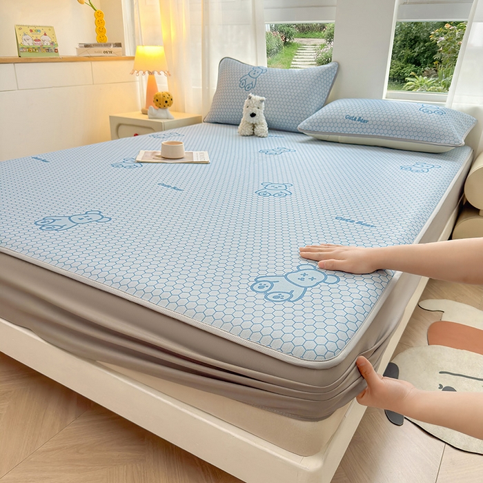 91家纺网 家纺一手货源 找家纺 （总）义博家纺 2026新款碳光冰丝席5D印花床笠款