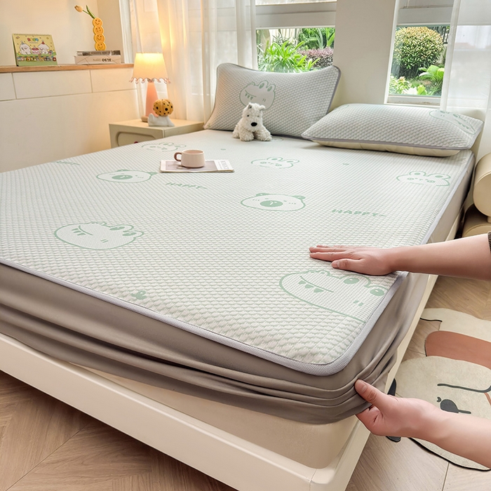 91家纺网 家纺一手货源 找家纺 （总）义博家纺 2026新款碳光冰丝席5D印花床笠款