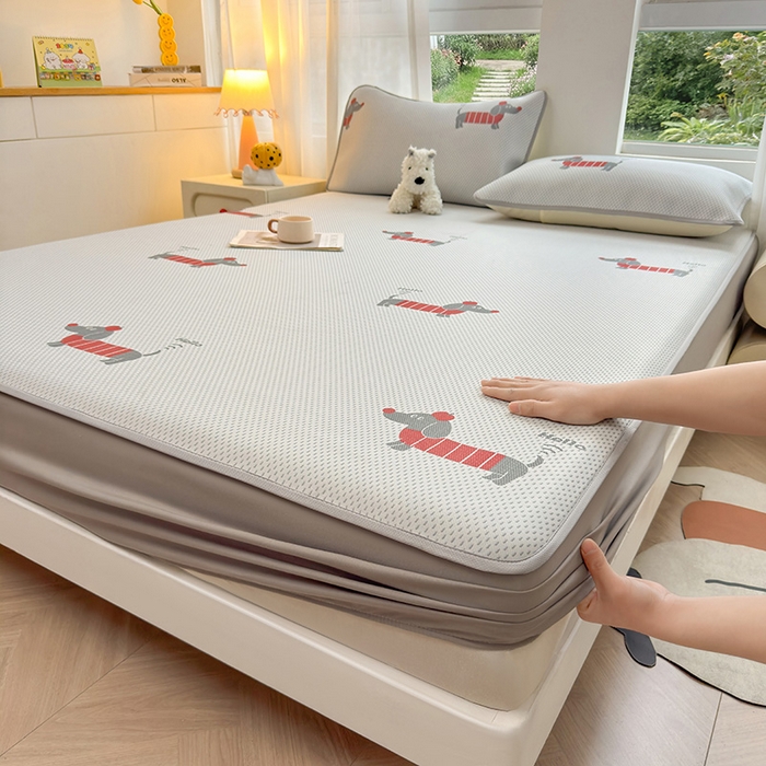 91家纺网 家纺一手货源 找家纺 （总）义博家纺 2026新款碳光冰丝席5D印花床笠款