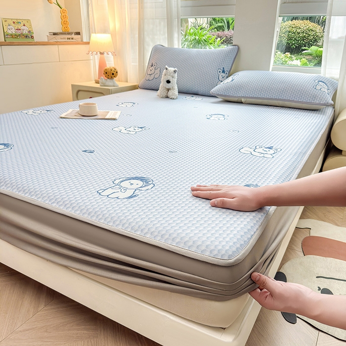 91家纺网 家纺一手货源 找家纺 （总）义博家纺 2026新款碳光冰丝席5D印花床笠款