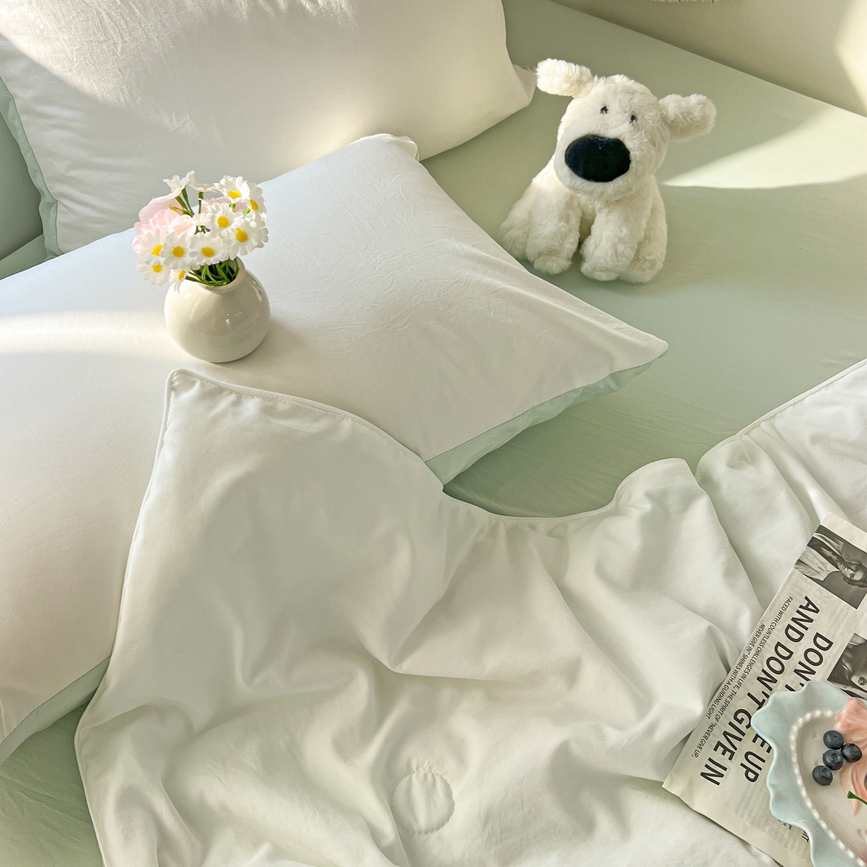 91家纺网 家纺一手货源 找家纺 冕悠家纺 2026春夏新款A类高克重超级无敌柔软水洗棉拼色夏被空调被夏凉被四件套 春芜绿+奶白-夏凉被