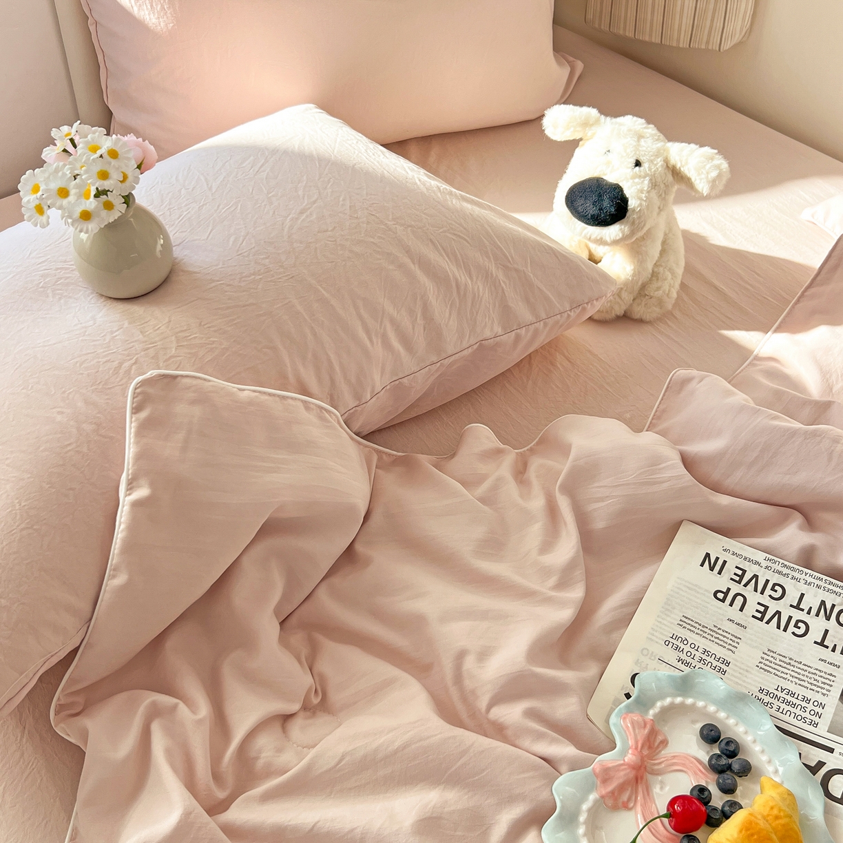 91家纺网 家纺一手货源 找家纺 冕悠家纺 2026春夏新款A类高克重超级无敌柔软水洗棉拼色夏被空调被夏凉被四件套 藕粉-夏凉被