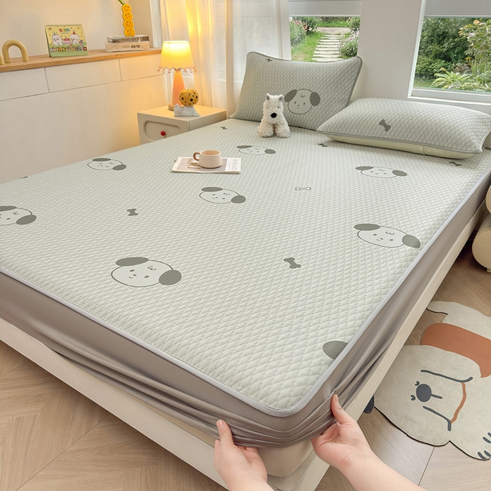 91家纺网 家纺一手货源 找家纺 义博家纺 2026新款碳光冰丝席5D印花床笠款 淘气狗