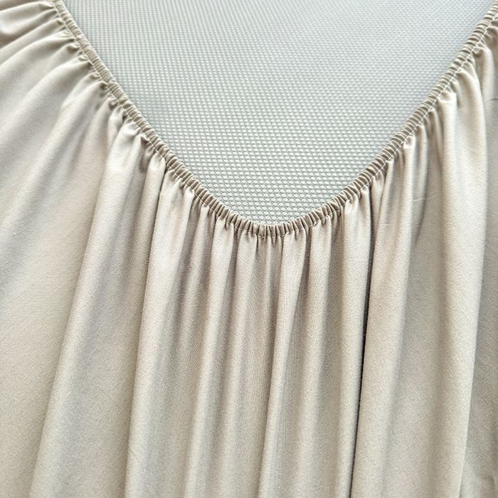 91家纺网 家纺一手货源 找家纺 义博家纺 2026新款碳光冰丝席5D印花床笠款 小熊猫