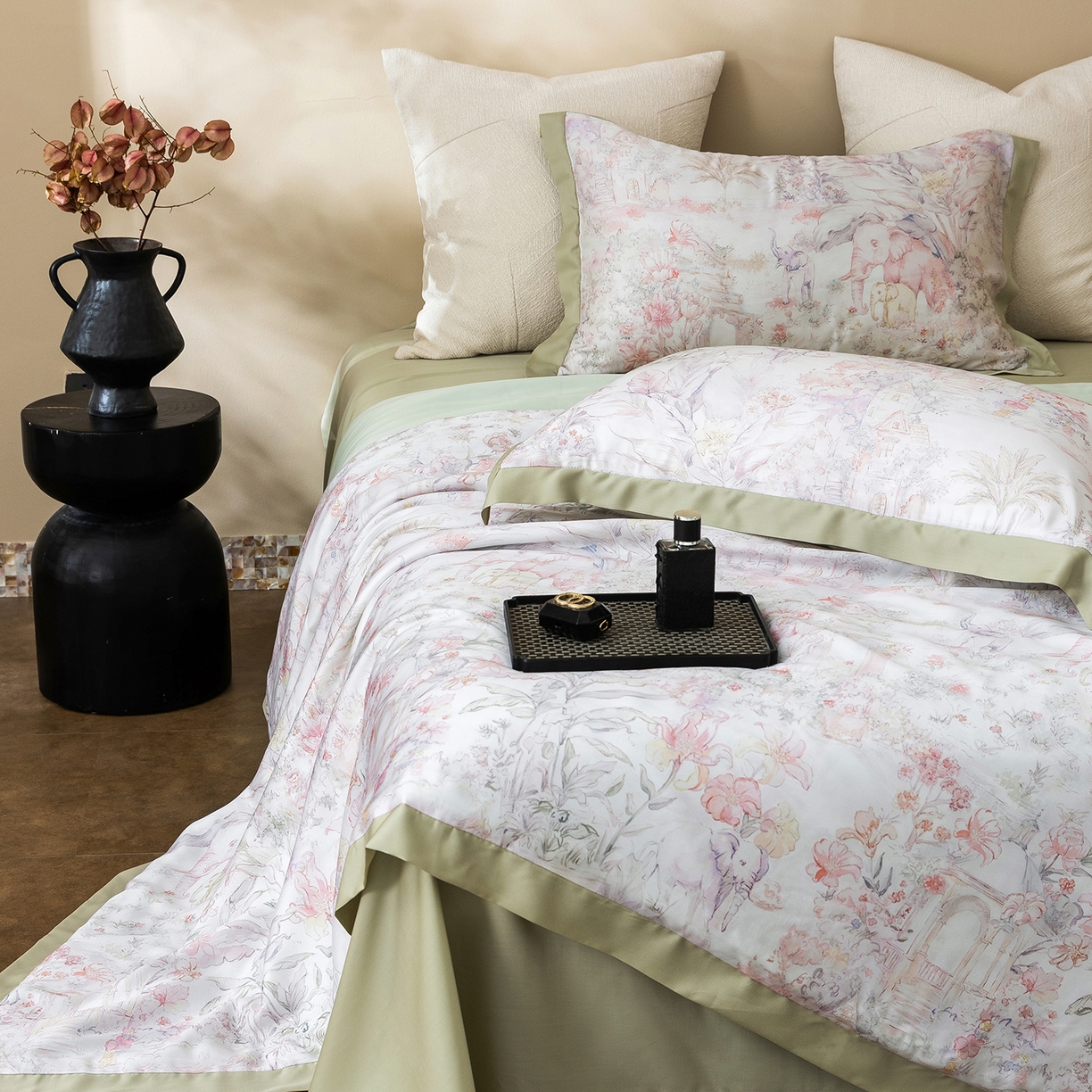 91家纺网 家纺一手货源 找家纺 立奥被业 2026年新款100%莱赛尔夏被莱赛尔夏被四件套天丝夏凉被 秘境花序-绿