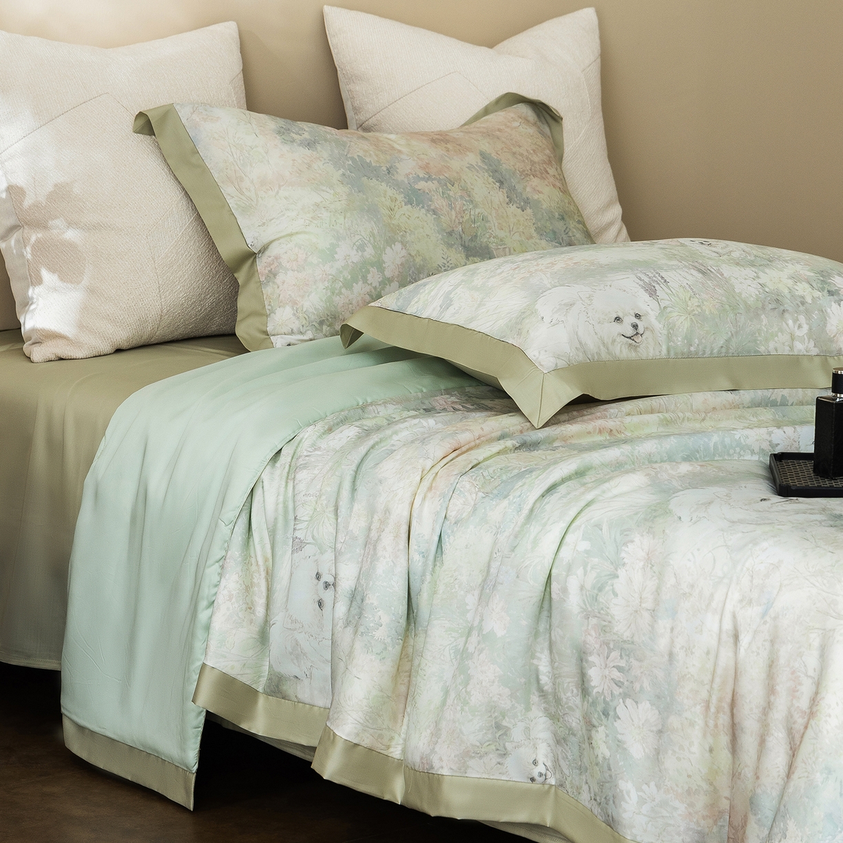 91家纺网 家纺一手货源 找家纺 立奥被业 2026年新款100%莱赛尔夏被莱赛尔夏被四件套天丝夏凉被 小憩花园-绿