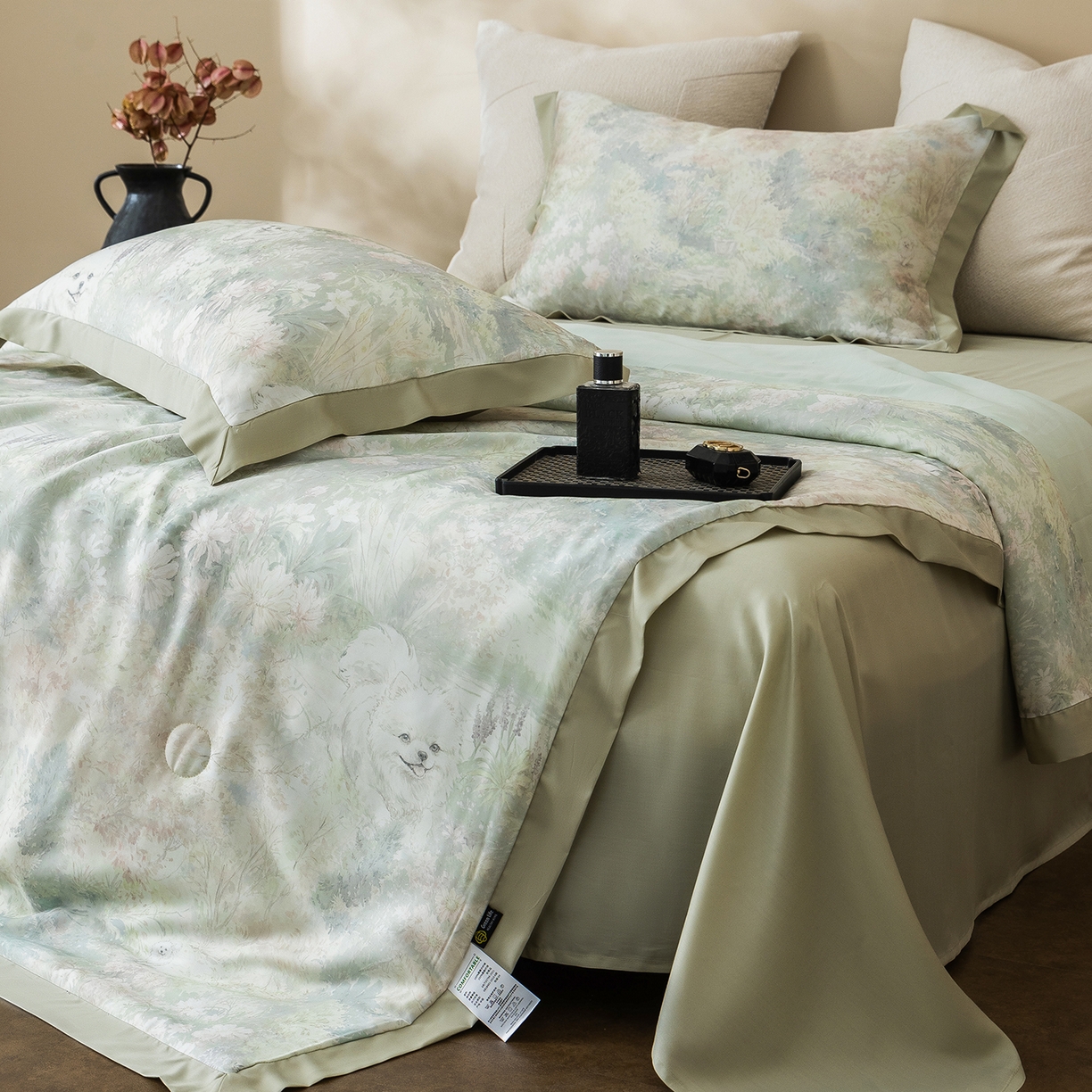 91家纺网 家纺一手货源 找家纺 立奥被业 2026年新款100%莱赛尔夏被莱赛尔夏被四件套天丝夏凉被 小憩花园-绿