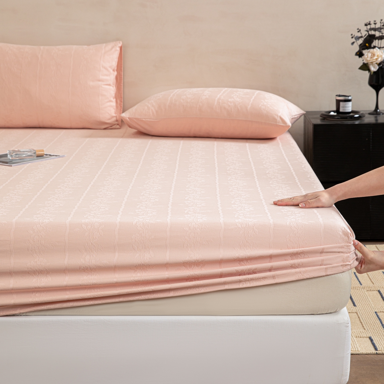 91家纺网 家纺一手货源 找家纺 眠博士 2026春夏新款60水洗立体提花床笠床笠单价 床笠-花间梦-粉