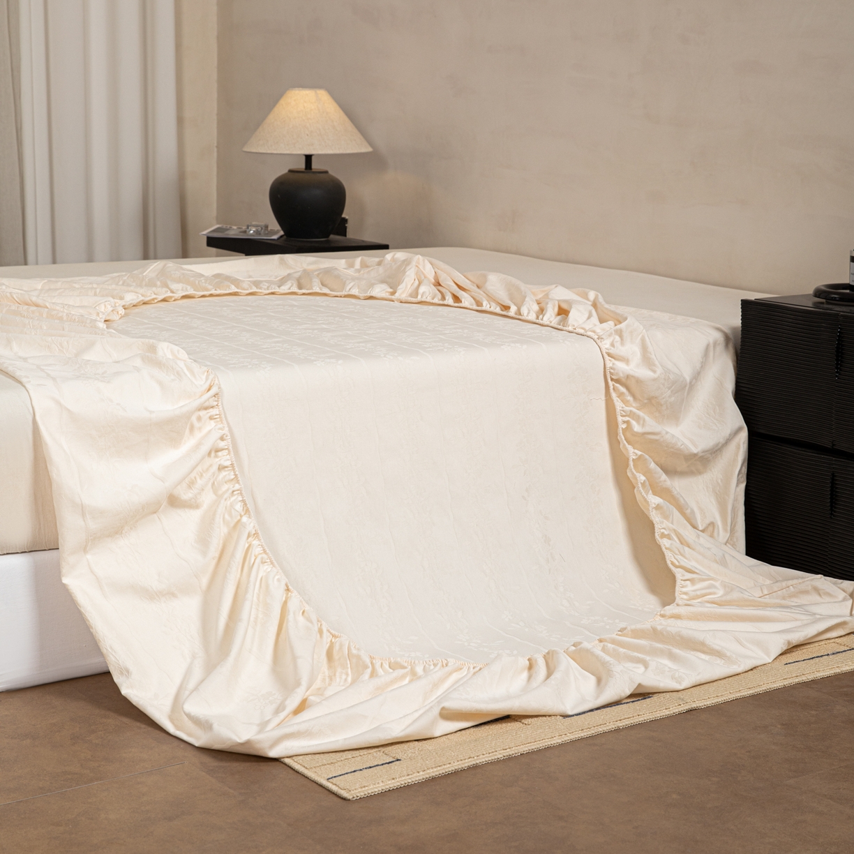 91家纺网 家纺一手货源 找家纺 眠博士 2026春夏新款60水洗立体提花床笠床笠单价 床笠-花间梦-奶白