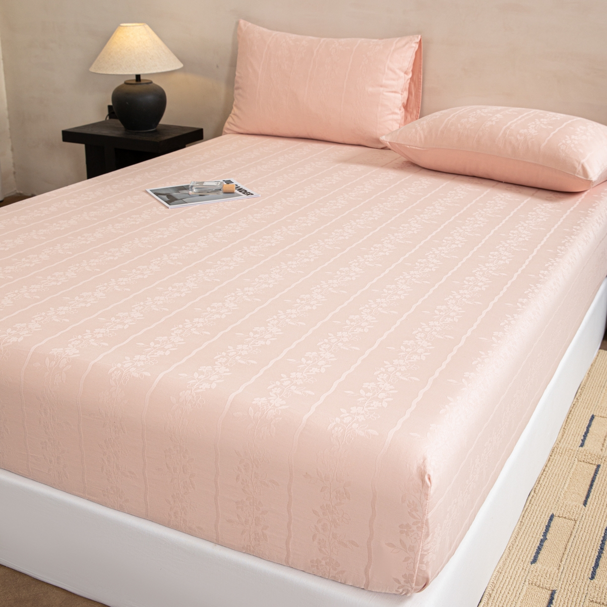 91家纺网 家纺一手货源 找家纺 眠博士 2026春夏新款60水洗立体提花床笠床笠单价 床笠-花间梦-粉