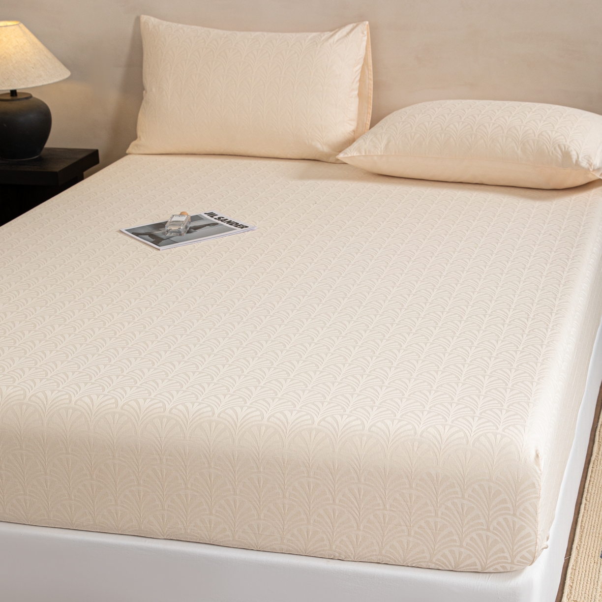 91家纺网 家纺一手货源 找家纺 眠博士 2026春夏新款60水洗立体提花床笠床笠单价 床笠-杏影-奶白