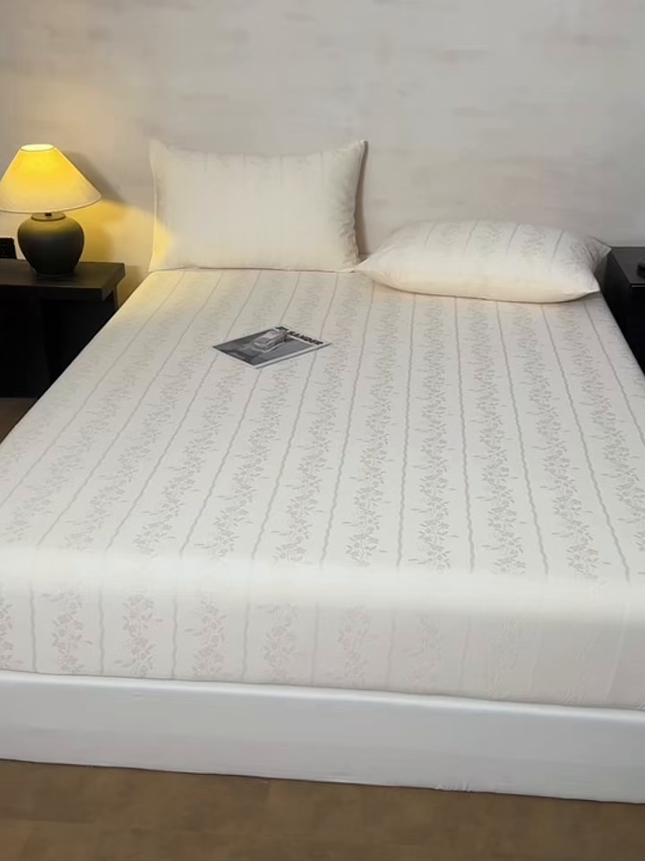 91家纺网 家纺一手货源 找家纺 眠博士 2026春夏新款60水洗立体提花床笠床笠单价 床笠-花间梦-奶白