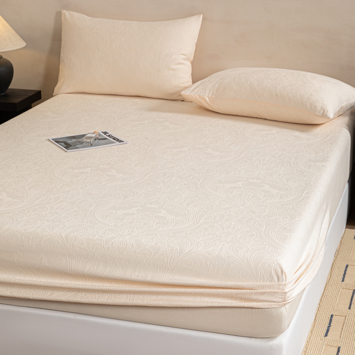 91家纺网 家纺一手货源 找家纺 眠博士 2026春夏新款60水洗立体提花床笠床笠单价 床笠-冠马踏云-奶白