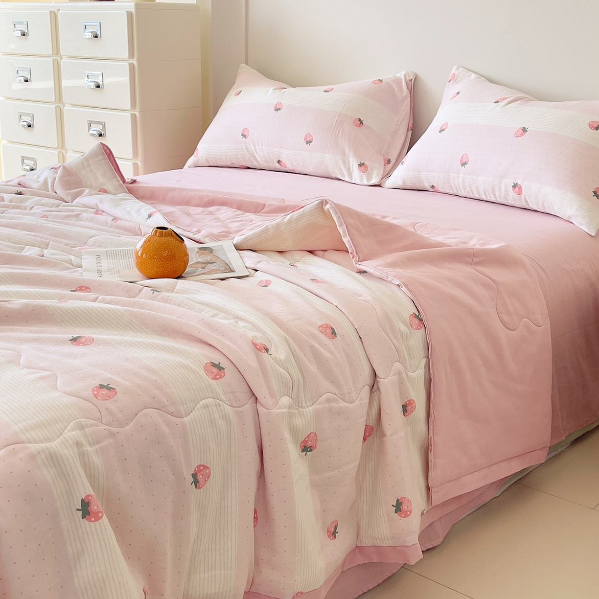 91家纺网 家纺一手货源 找家纺 （总）莱宁被业 2026新款A类全棉有氧双层纱印花大豆夏被