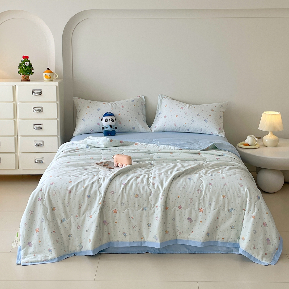 91家纺网 家纺一手货源 找家纺 （总）莱宁被业 2026新款A类全棉有氧双层纱印花大豆夏被