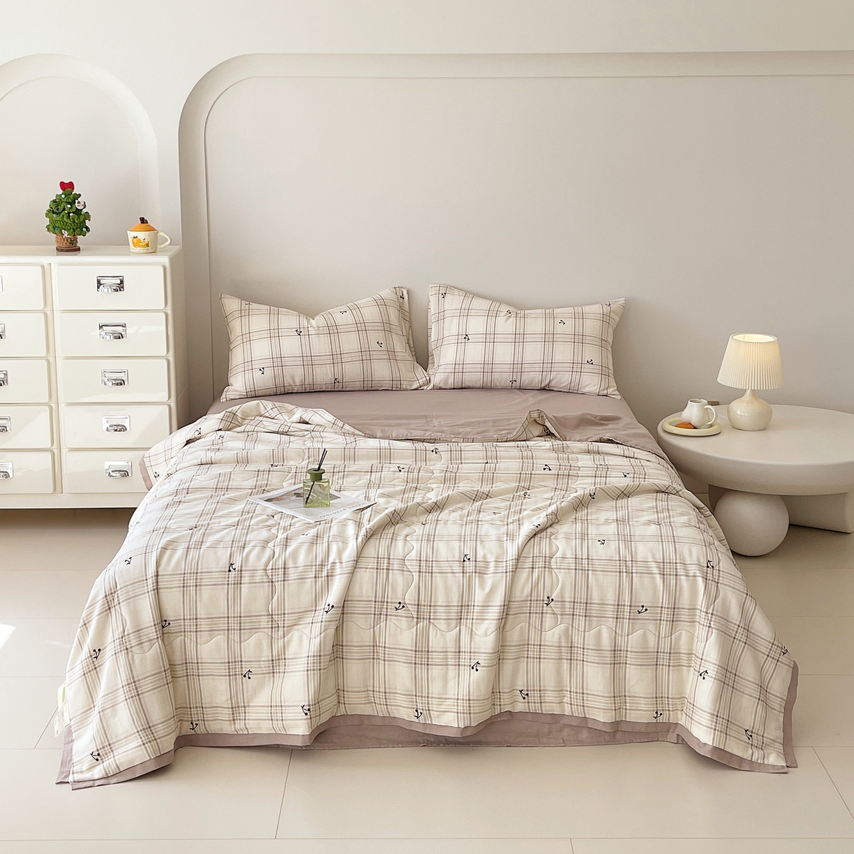 91家纺网 家纺一手货源 找家纺 （总）莱宁被业 2026新款A类全棉有氧双层纱印花大豆夏被