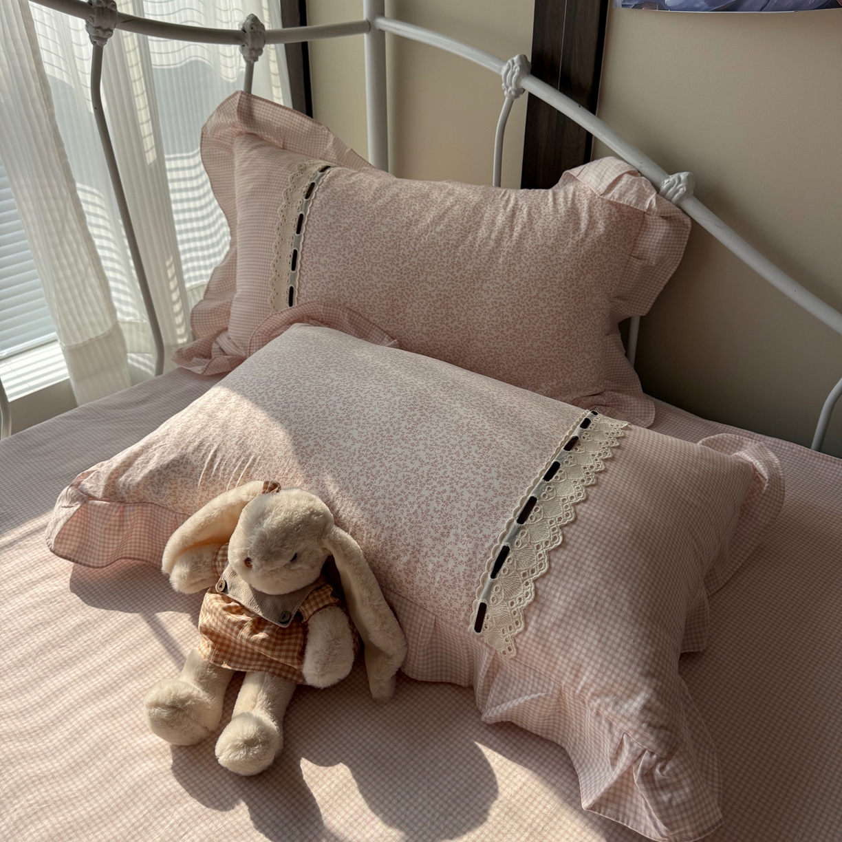 91家纺网 家纺一手货源 找家纺 韩都家居 2026春夏新款韩式小碎花水洗古棉花边四件套 秘境-玉