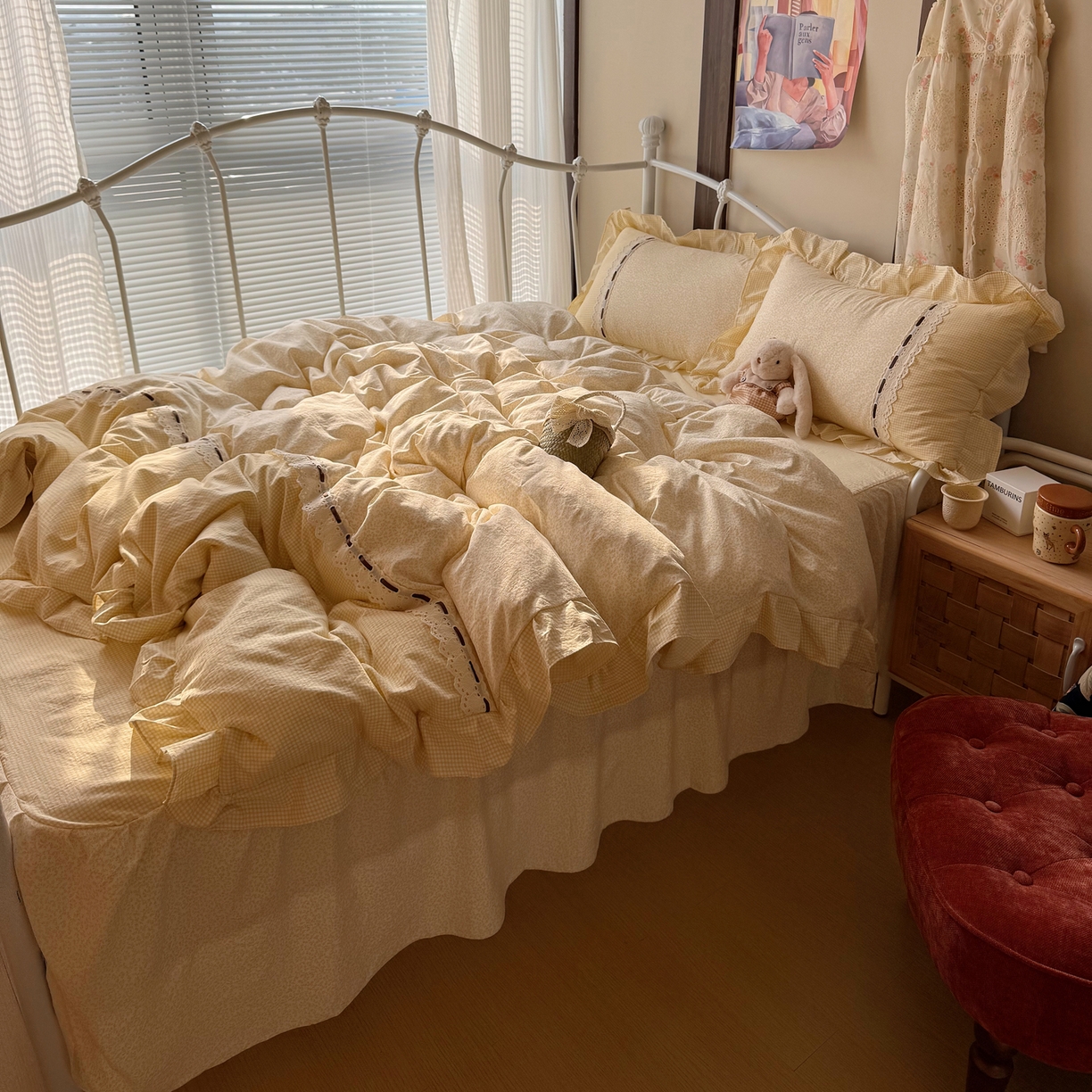 91家纺网 家纺一手货源 找家纺 韩都家居 2026春夏新款韩式小碎花水洗古棉花边四件套 秘境-黄