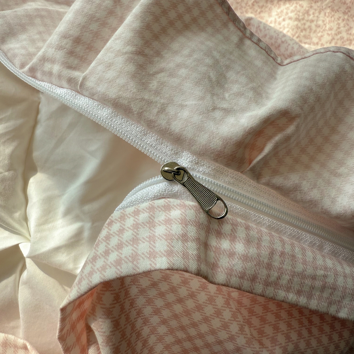 91家纺网 家纺一手货源 找家纺 韩都家居 2026春夏新款韩式小碎花水洗古棉花边四件套 秘境-玉