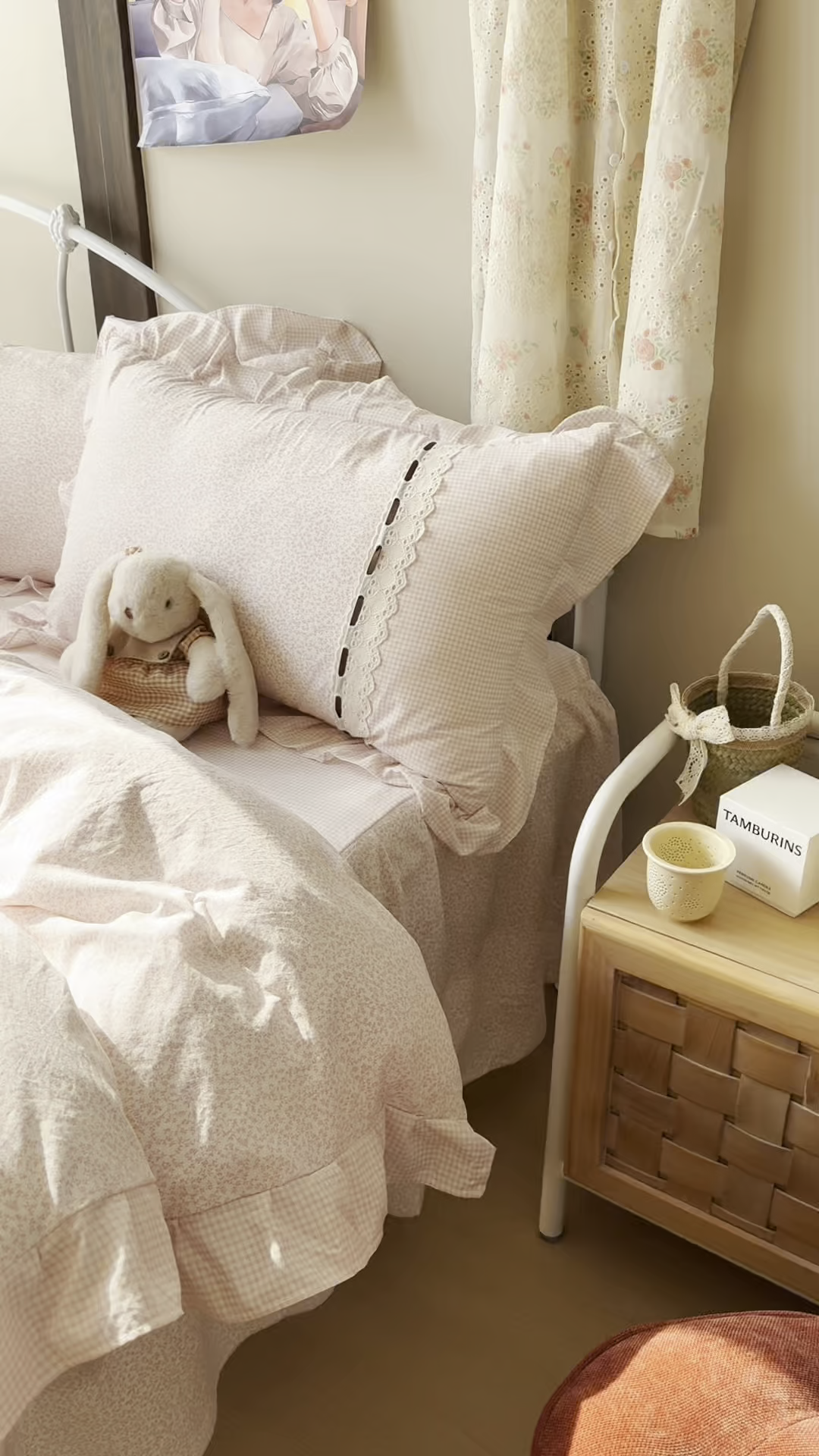 91家纺网 家纺一手货源 找家纺 韩都家居 2026春夏新款韩式小碎花水洗古棉花边四件套 秘境-玉