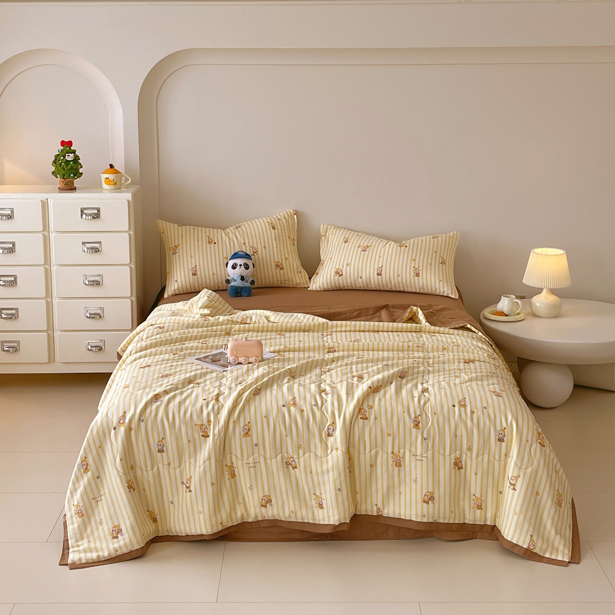 91家纺网 家纺一手货源 找家纺 （总）莱宁被业 2026新款A类全棉有氧双层纱印花大豆夏被