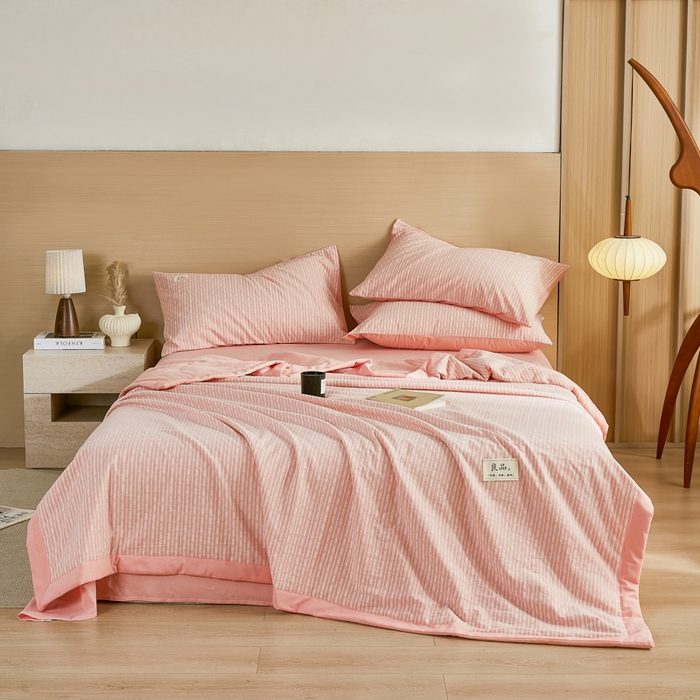 91家纺网 家纺一手货源 找家纺 鸣升家纺 2026新款全棉纯棉麦香提花系列大豆夏被夏凉被空调被 麦香提花条纹粉