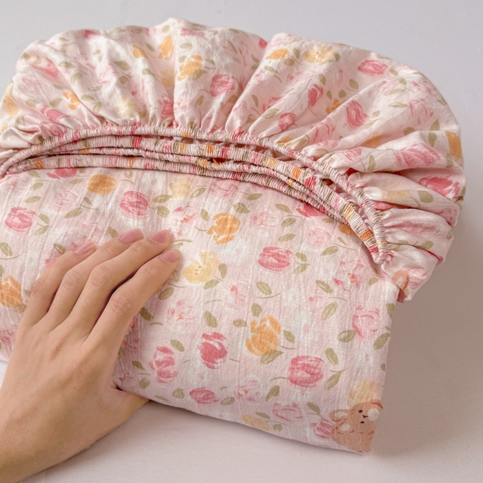 91家纺网 家纺一手货源 找家纺 丝芙妮家居 2026新款四季皱皱棉柔软透气不闷汗木棉床笠单件三件套-系列三 春之约