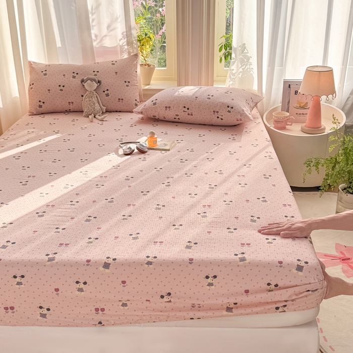 91家纺网 家纺一手货源 找家纺 丝芙妮家居 2026新款四季皱皱棉柔软透气不闷汗木棉床笠单件三件套-系列三 花枝狗狗