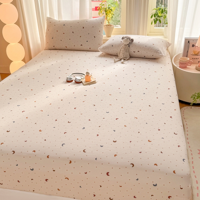 91家纺网 家纺一手货源 找家纺 丝芙妮家居 2026新款四季皱皱棉柔软透气不闷汗木棉床笠单件三件套-系列三 星月点点