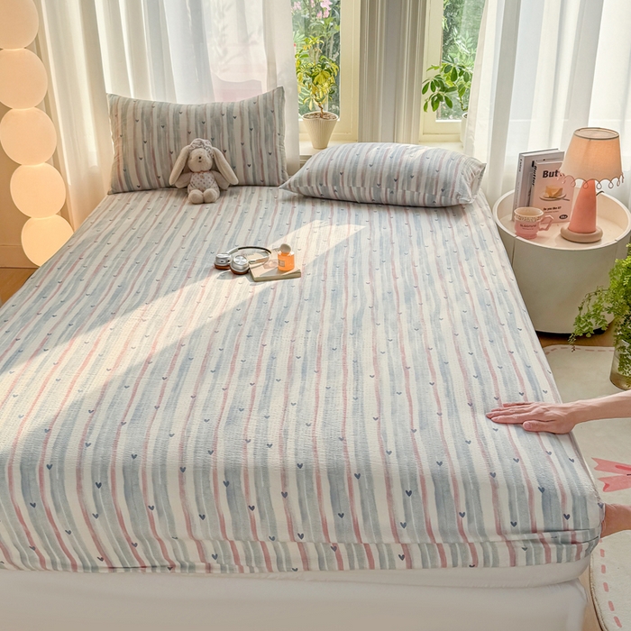 91家纺网 家纺一手货源 找家纺 丝芙妮家居 2026新款四季皱皱棉柔软透气不闷汗木棉床笠单件三件套-系列三 晚安甜心