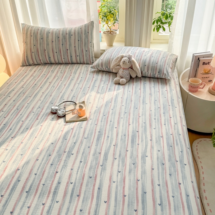 91家纺网 家纺一手货源 找家纺 丝芙妮家居 2026新款四季皱皱棉柔软透气不闷汗木棉床笠单件三件套-系列三 晚安甜心