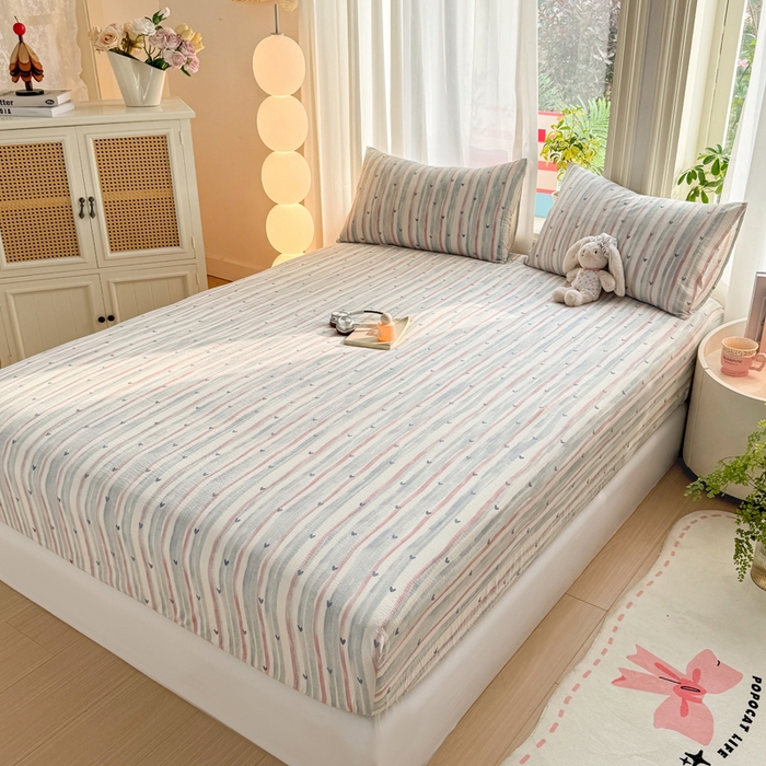 91家纺网 家纺一手货源 找家纺 丝芙妮家居 2026新款四季皱皱棉柔软透气不闷汗木棉床笠单件三件套-系列三 晚安甜心