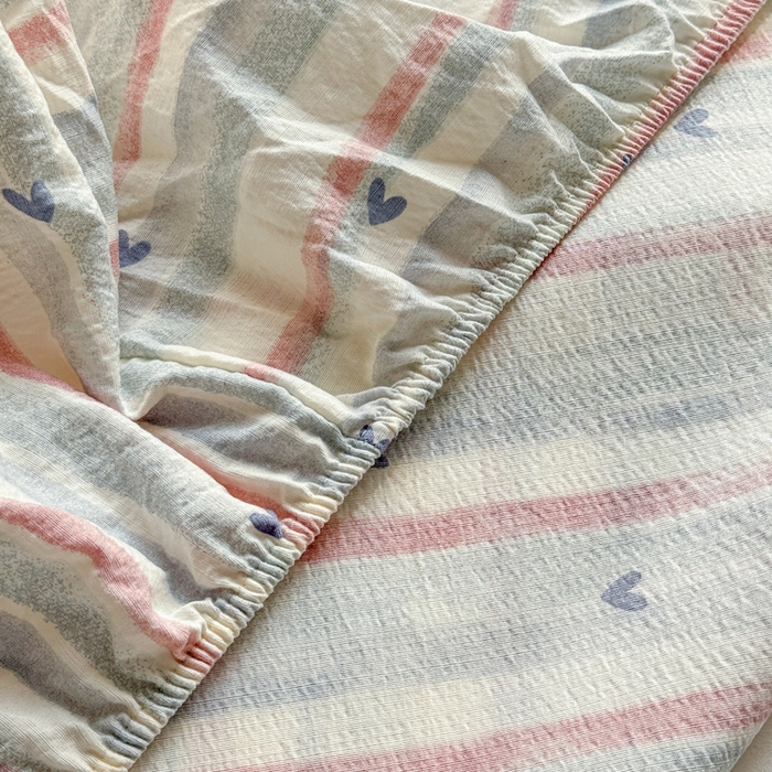 91家纺网 家纺一手货源 找家纺 丝芙妮家居 2026新款四季皱皱棉柔软透气不闷汗木棉床笠单件三件套-系列三 晚安甜心