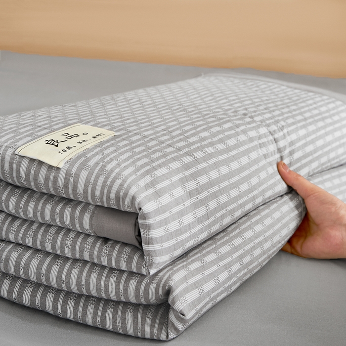 91家纺网 家纺一手货源 找家纺 鸣升家纺 2026新款全棉纯棉麦香提花系列大豆夏被夏凉被空调被 麦香提花条纹灰